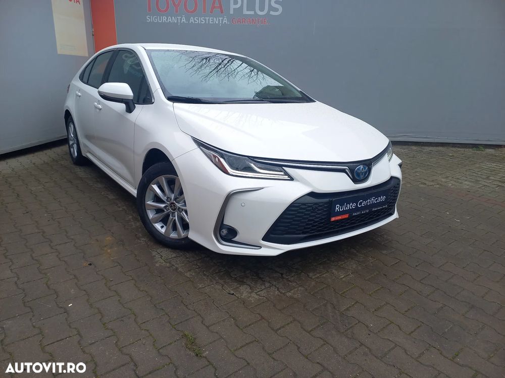 Toyota Corolla Sedan 1.8 HSD Business - 4