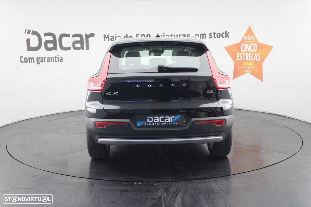 Volvo XC 40 2.0 D3 Momentum Plus Geartronic — fotografia 6