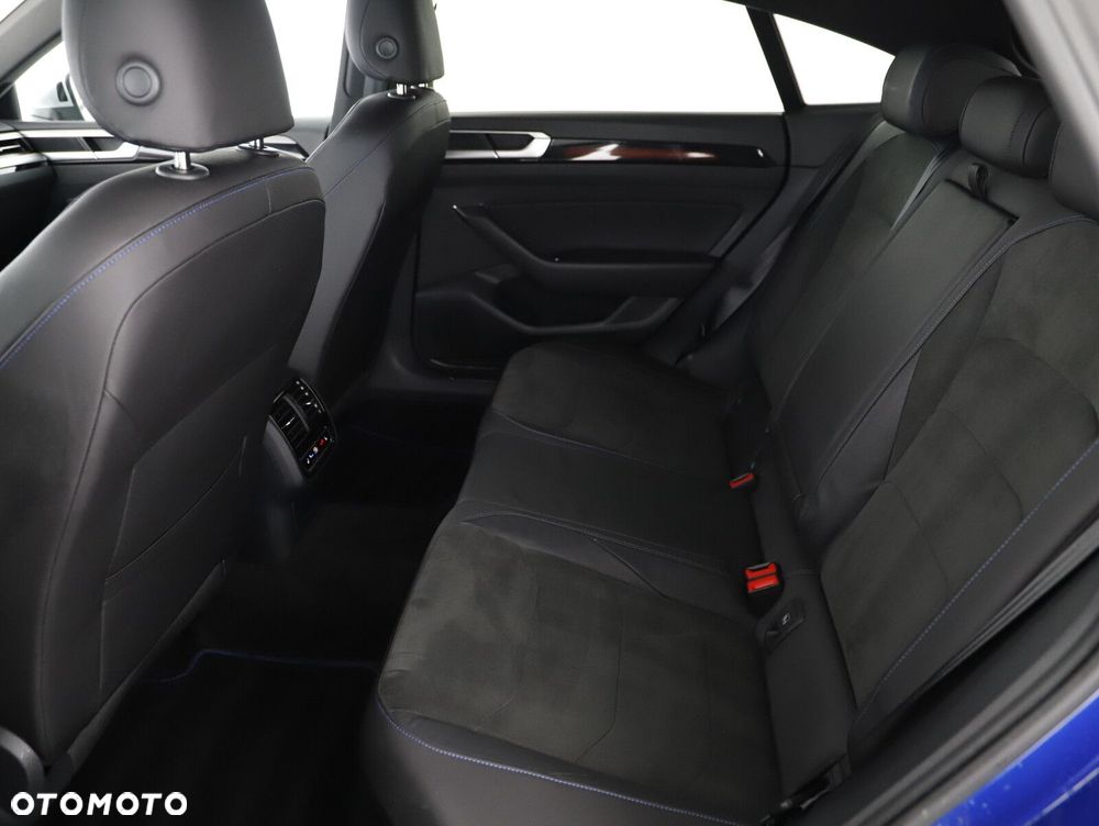 Volkswagen Arteon 2.0 TSI 4Motion R DSG - 11