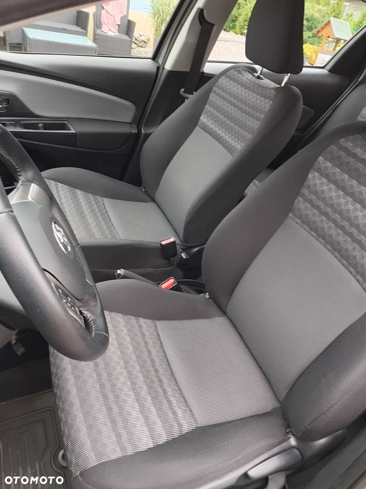 Toyota Yaris 1.0 Active EU6 - 14