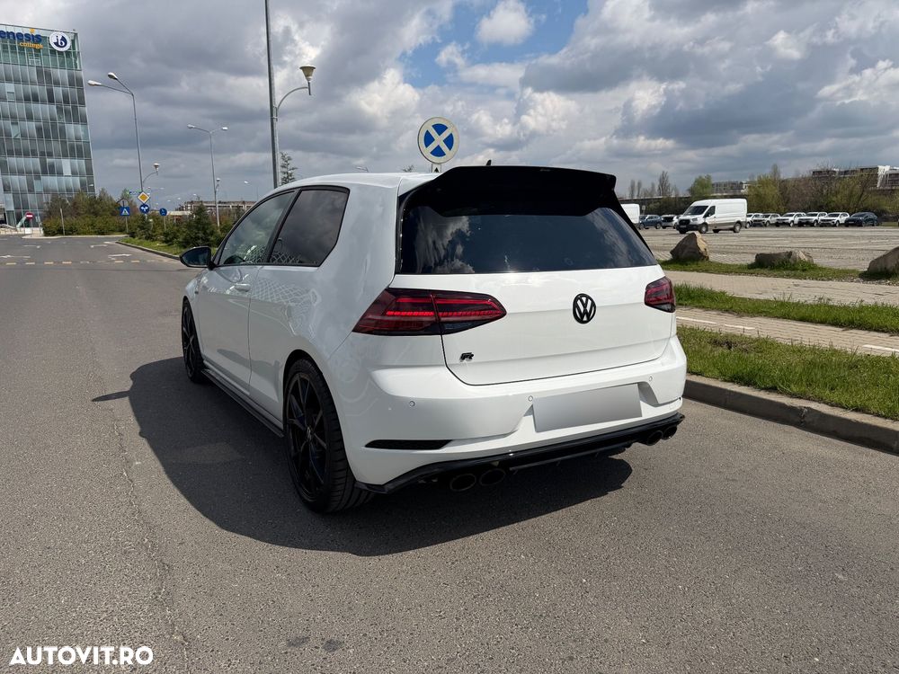 Volkswagen Golf 2.0 TSI DSG R - 6