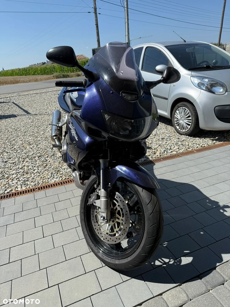 Honda VTR - 1