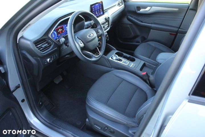 Ford Kuga 2.5P PHEV FWD Titanium X - 16