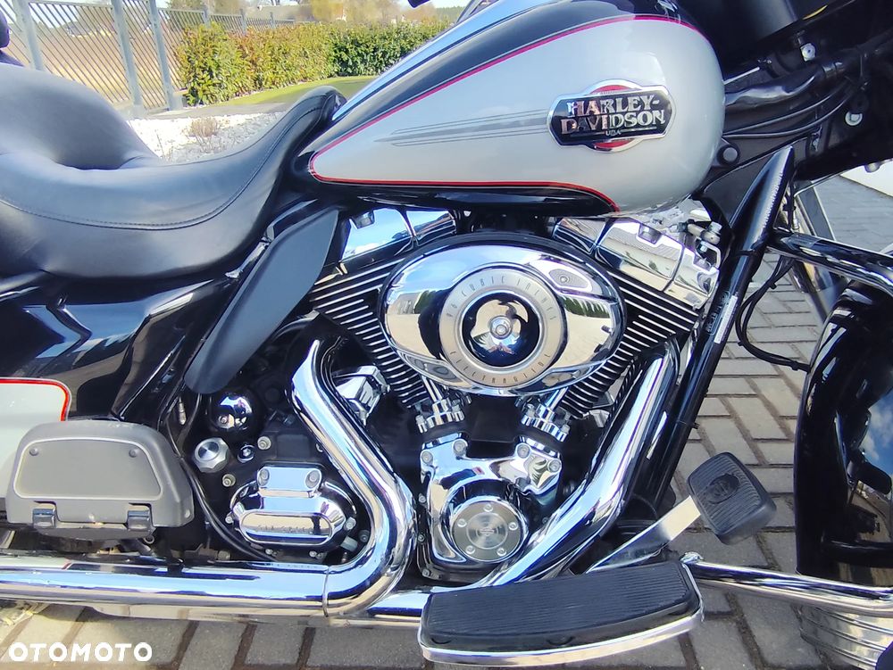 Harley-Davidson FLHTCU Ultra - 6
