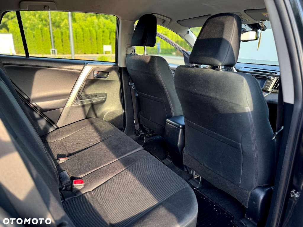 Toyota RAV4 - 19