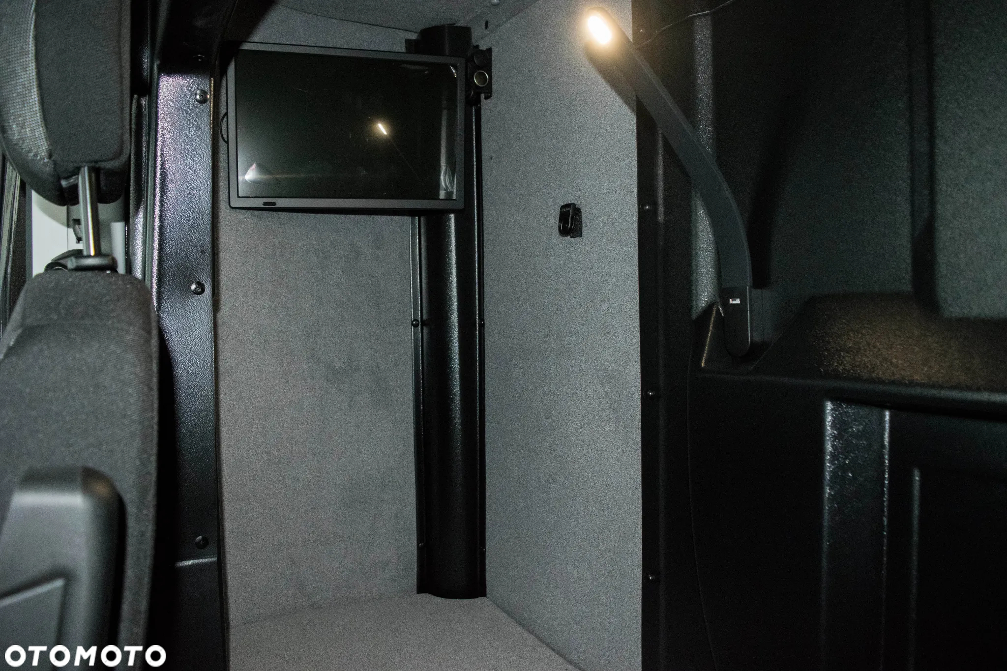 Iveco DAILY 72C18 Autokontener - 25