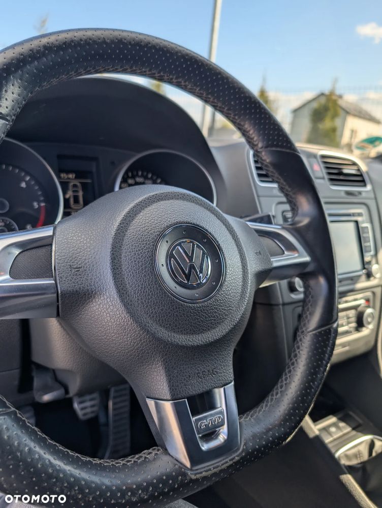 Volkswagen Golf 2.0 TDI DPF Highline - 20