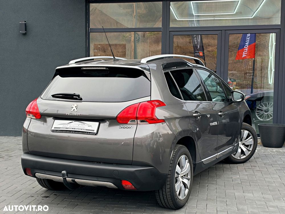 Peugeot 2008 PureTech 82 Style - 5