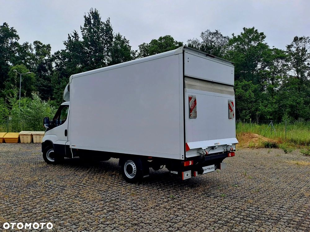 Iveco DAILY | Stan idealny | kontener 8 EP | Automat | Winda | GWARANCJA 12mc | Kamera cofania | - 5