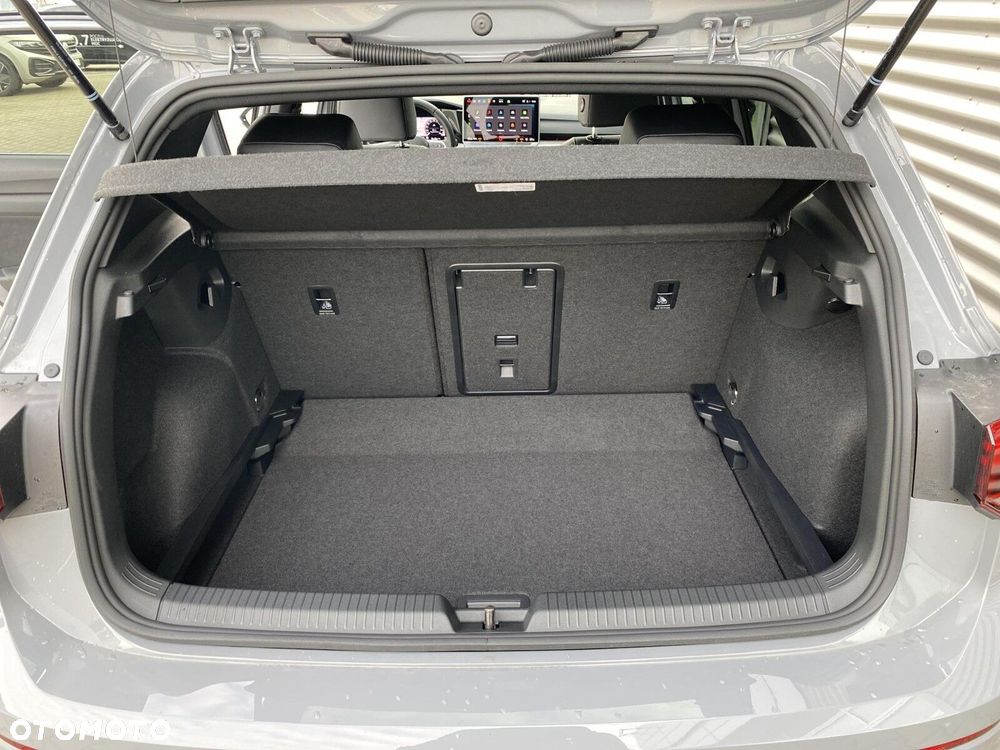 Volkswagen Golf - 19