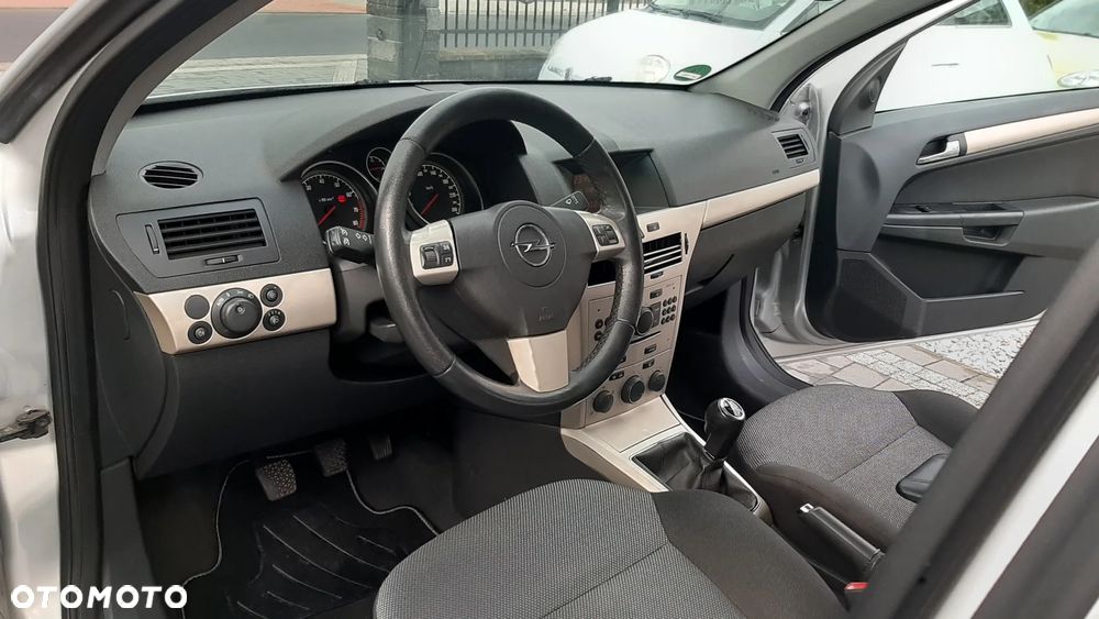 Opel Astra 1.4 Innovation - 8