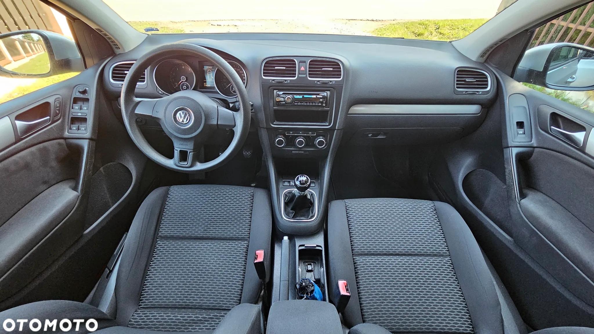 Volkswagen Golf 1.6 Team - 19