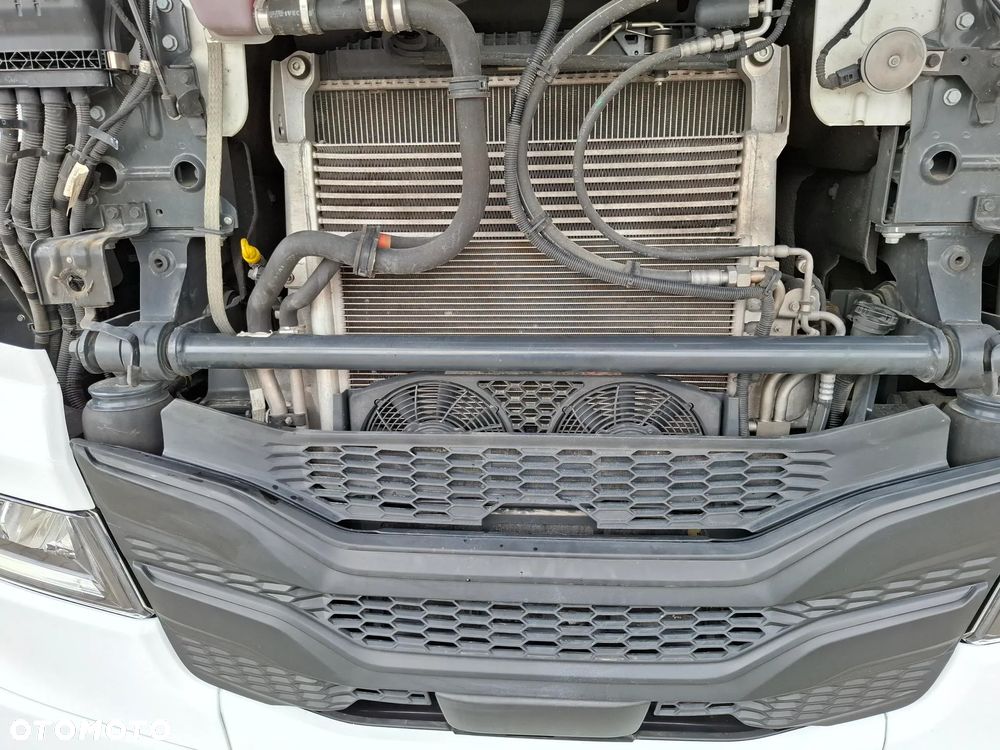 Iveco S-WAY AS440S50T/P - 11
