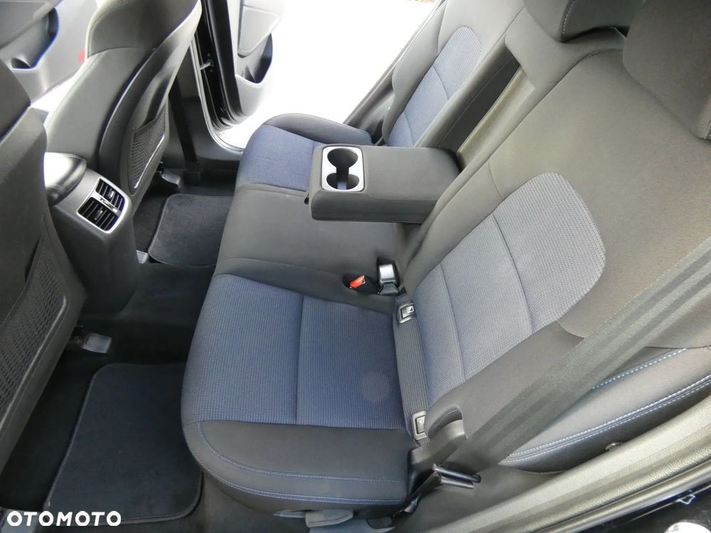 Hyundai Tucson 1.6 GDI BlueDrive Style 2WD - 29
