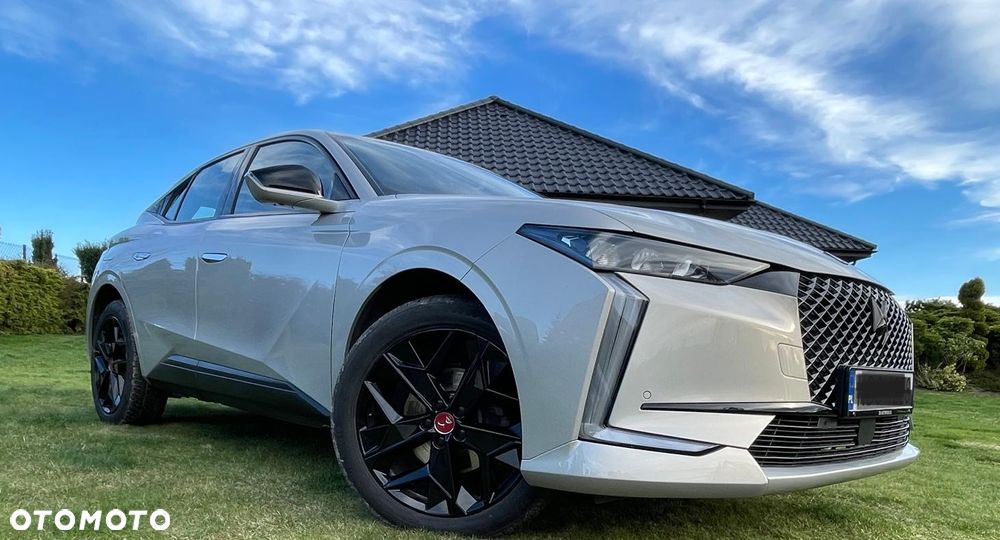 DS Automobiles DS 4 1.5 BlueHDi Performance Line + - 5