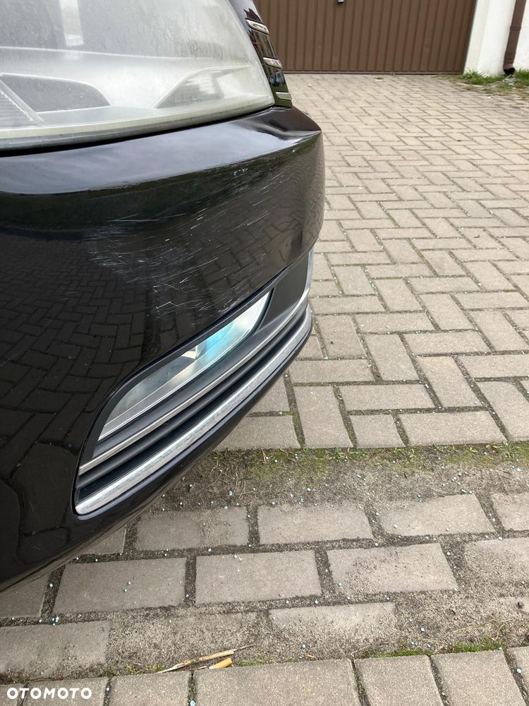 Volkswagen Passat 1.6 TDI DPF BlueMot Comfortline - 6