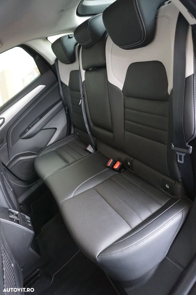 Renault Arkana E-TECH Intens - 24