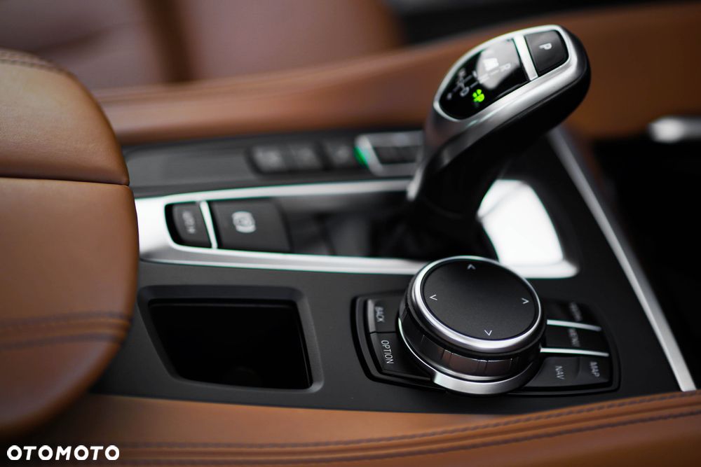 BMW X6M - 13