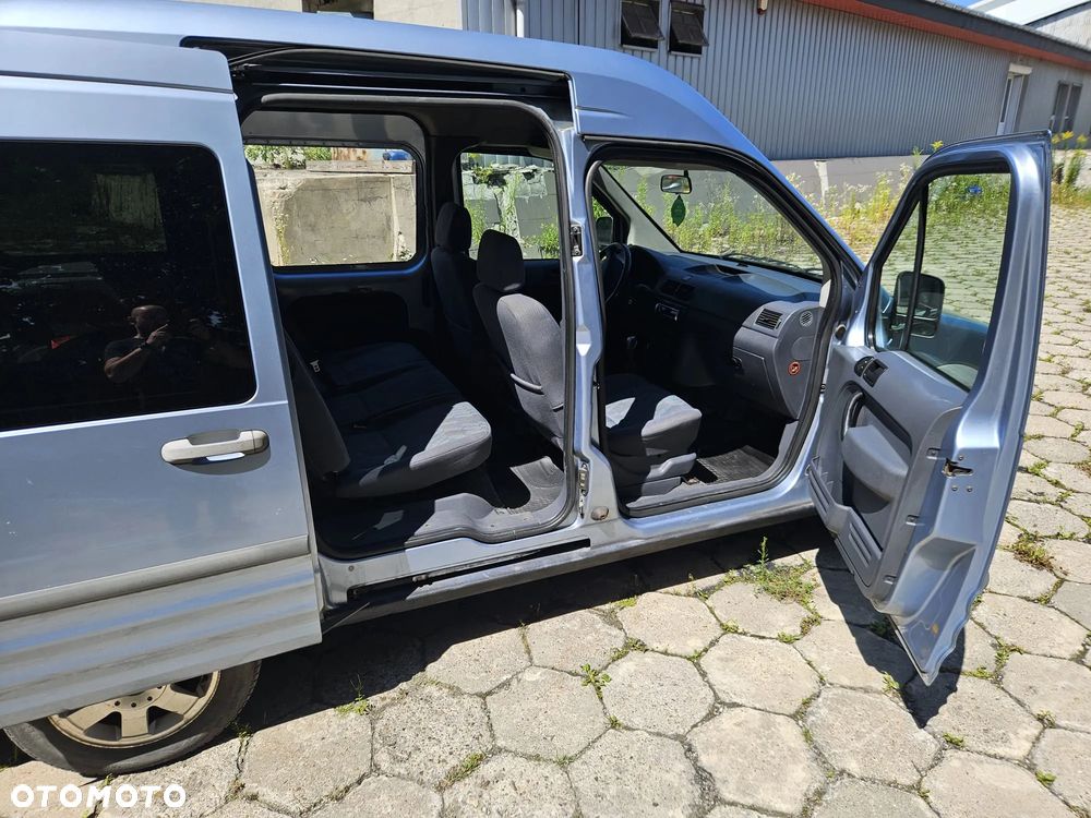 Ford Tourneo Connect - 5