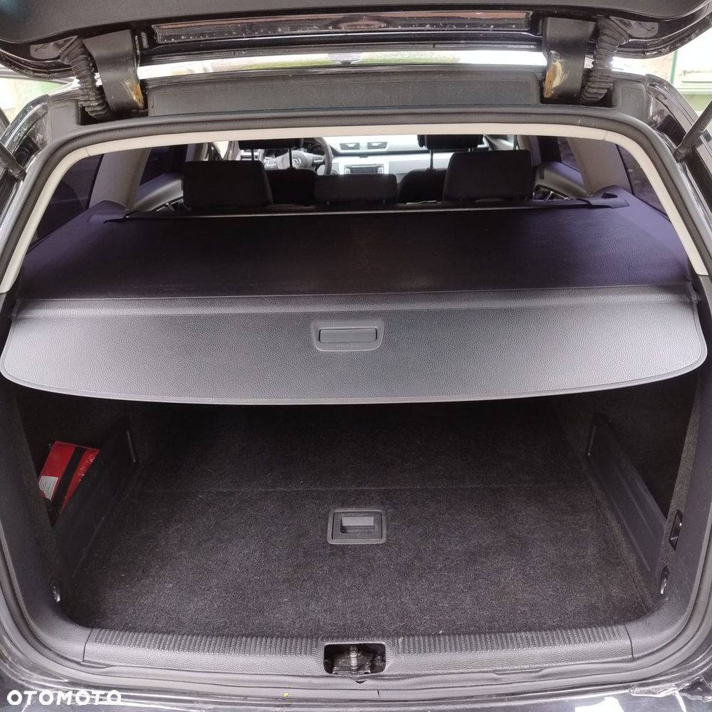 Volkswagen Passat 1.8 TSI Comfortline - 8