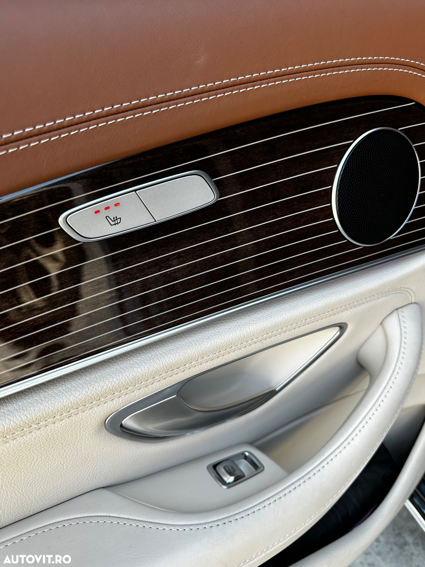 Mercedes-Benz E 220 d 4Matic T 9G-TRONIC AMG Line - 21