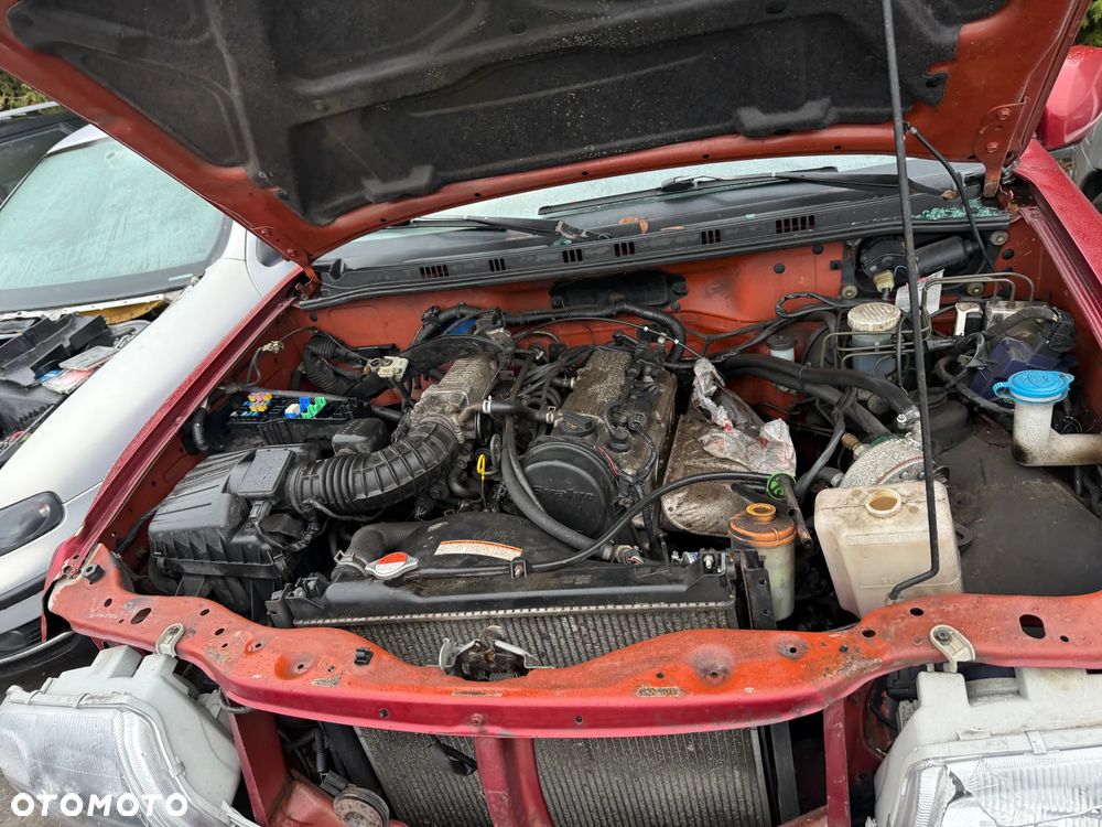 Suzuki Grand Vitara 1.6 Maska Błotnik Drzwi Zderzak - 2