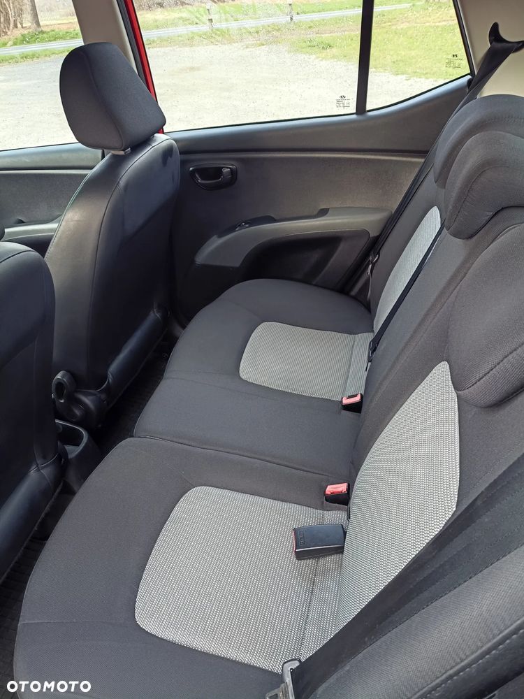 Hyundai i10 1.1 Comfort - 9