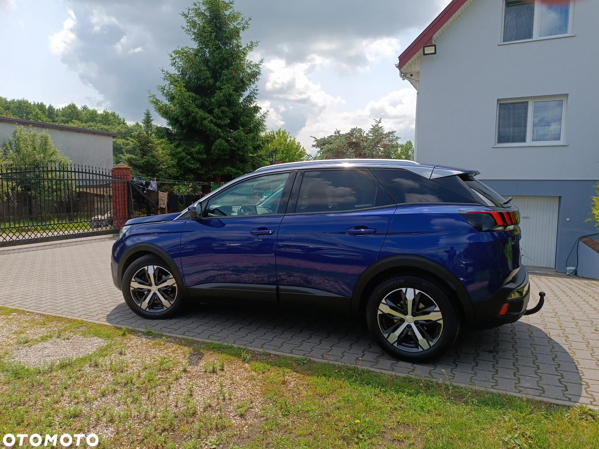 Peugeot 3008 1.2 PureTech Allure Pack S&S EAT8 - 26