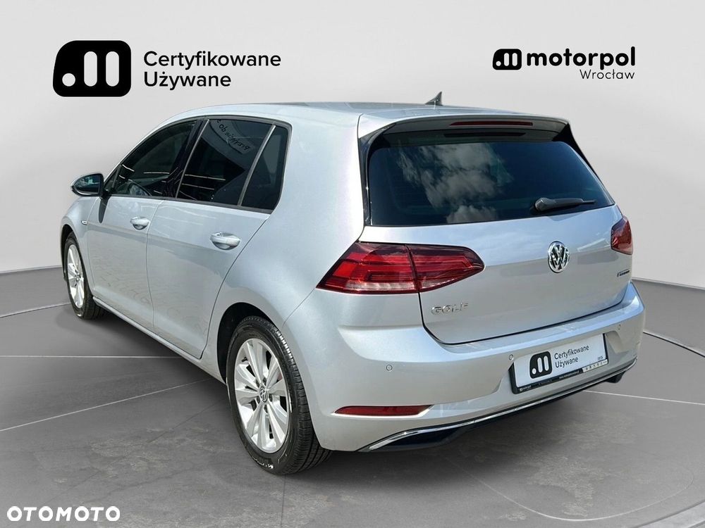 Volkswagen Golf 1.5 TSI BMT Comfortline - 3