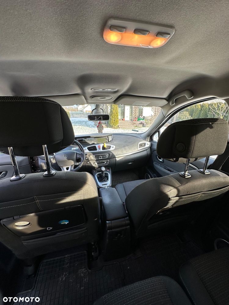 Renault Scenic TCe 130 Dynamique - 9