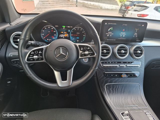 Mercedes-Benz GLC 300 de 4Matic 9G-TRONIC AMG Line - 12