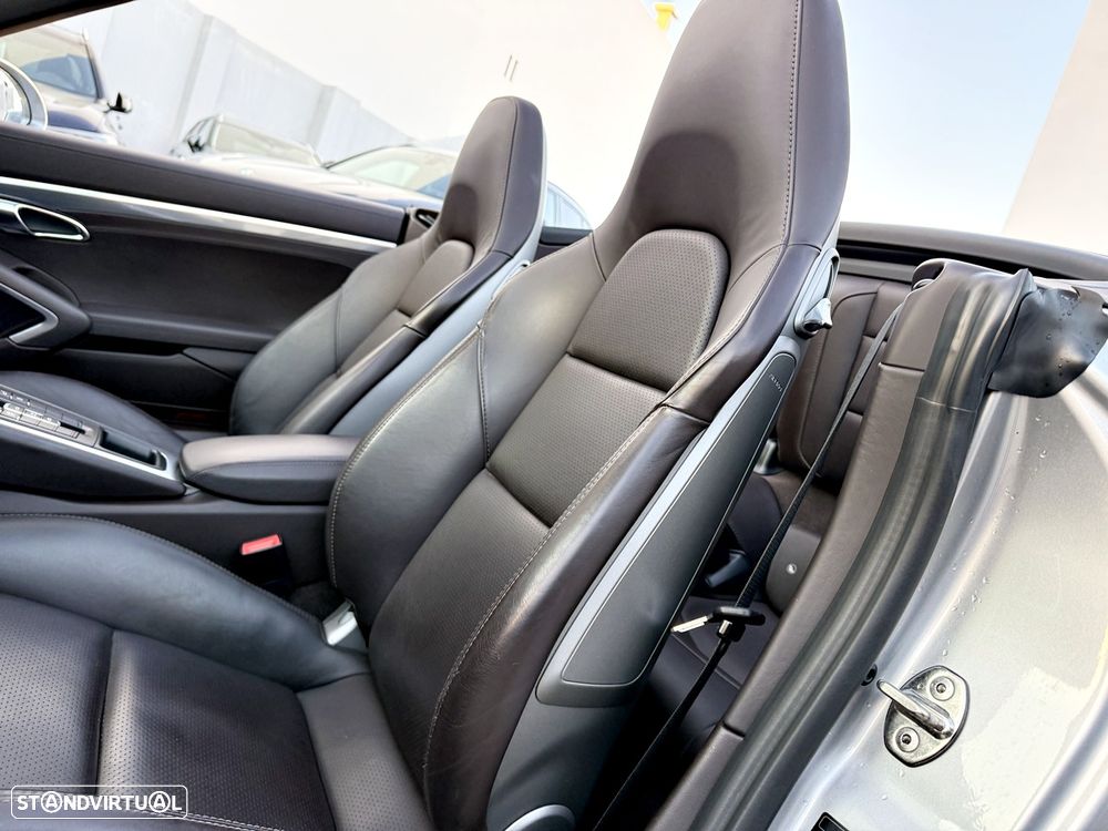 Porsche 911 (991) Carrera 4S Cabriolet PDK - 24