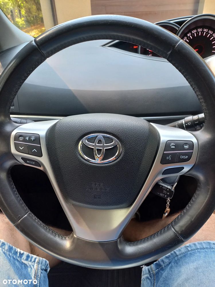 Toyota Verso 1.6 D-4D Premium 7os - 9