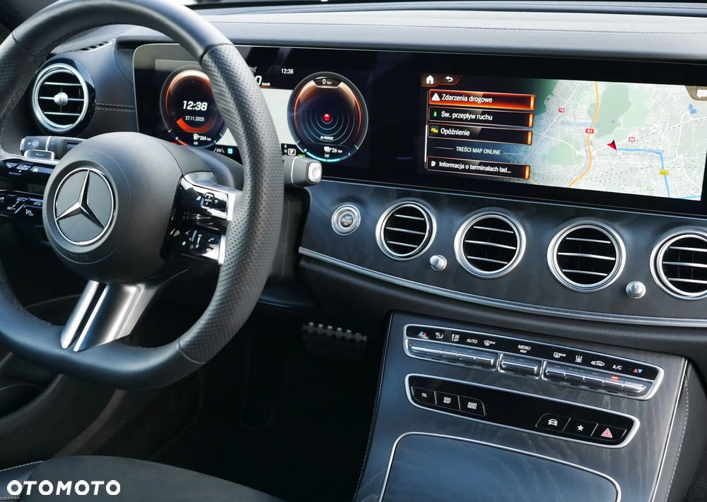 Mercedes-Benz Klasa E 300 de 4Matic 9G-TRONIC AMG Line - 23