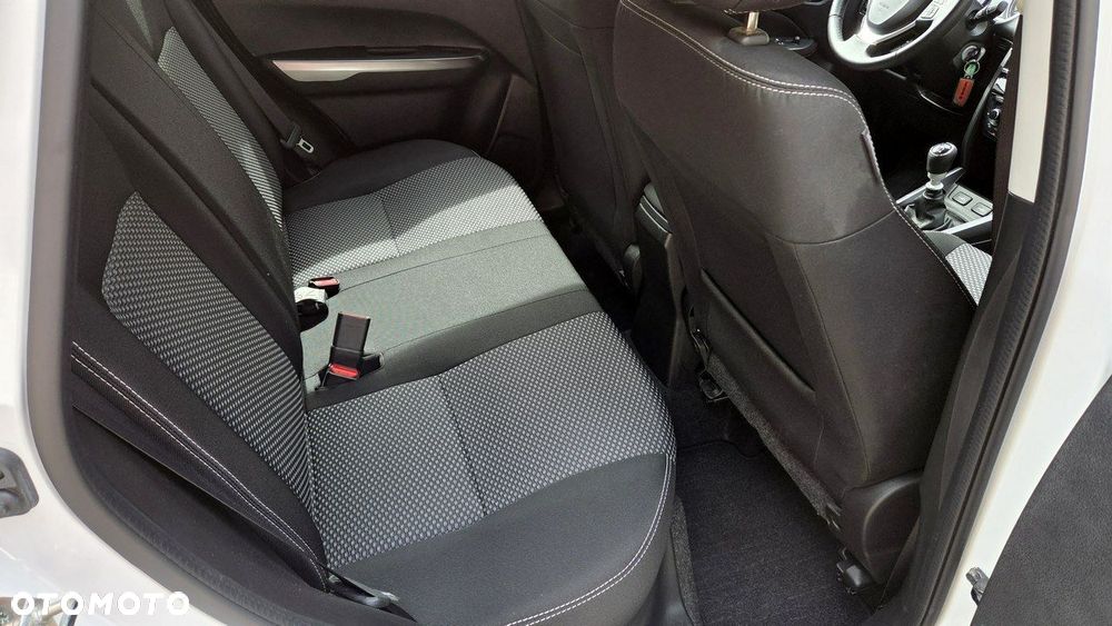 Suzuki Vitara 1.4 Boosterjet Premium 4WD - 38