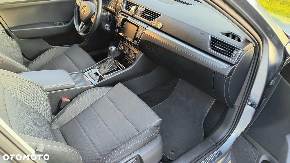 Skoda Superb 2.0 TSI Ambition DSG - 22