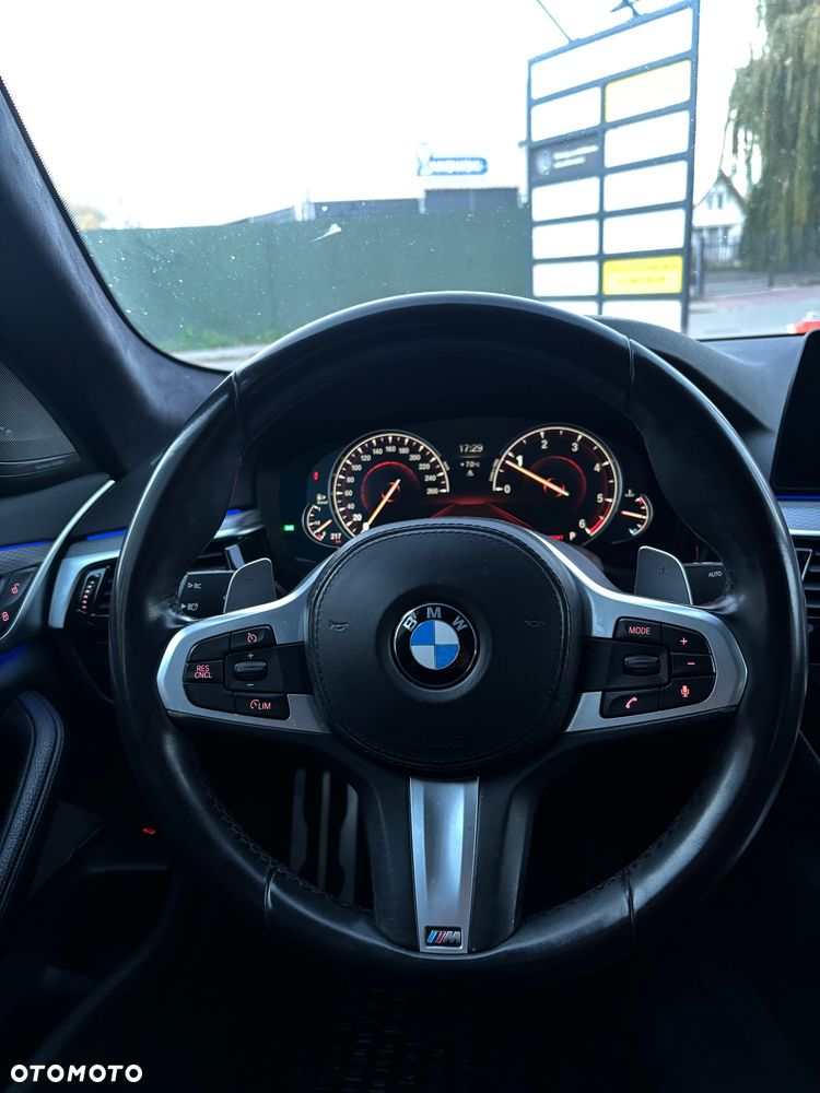 BMW Seria 5 - 12