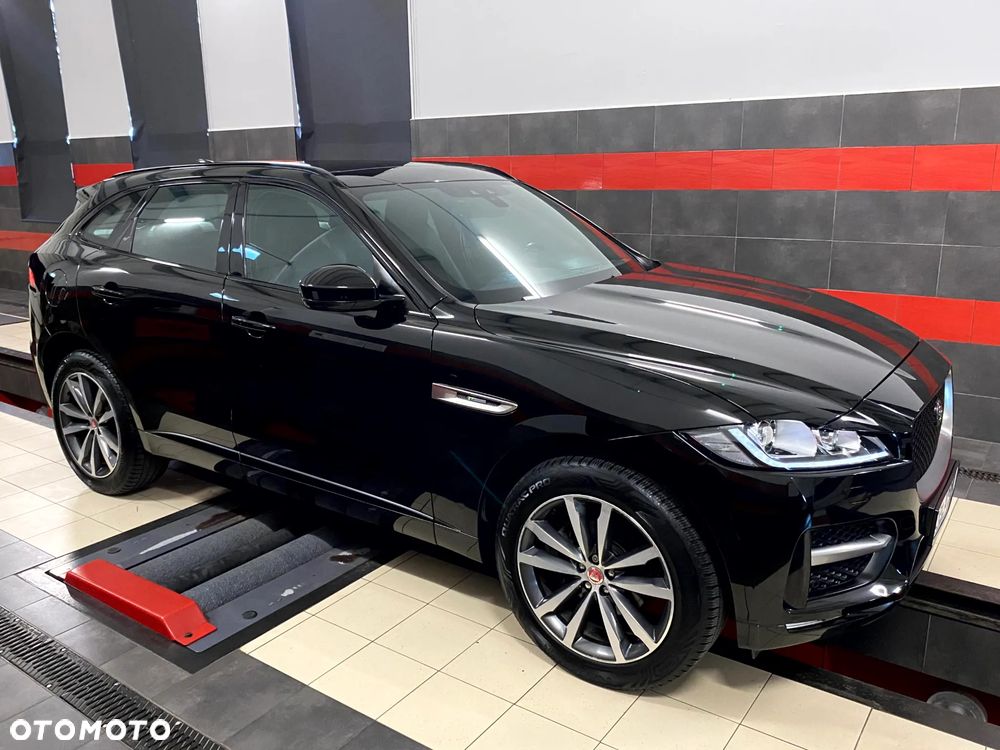 Jaguar F-Pace 20d AWD R-Sport - 8