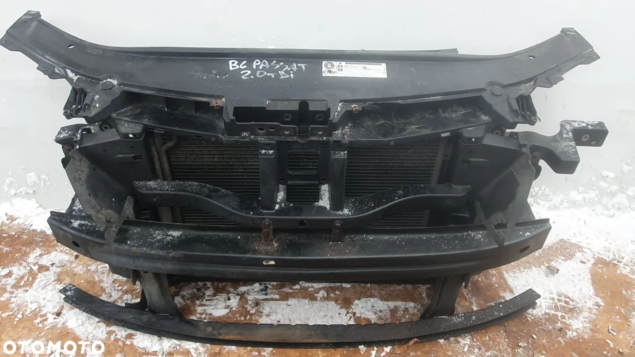 VW PASSAT B6 05r-2.0 1.9 TDI PAS PRZEDNI CHŁODNICE - 1