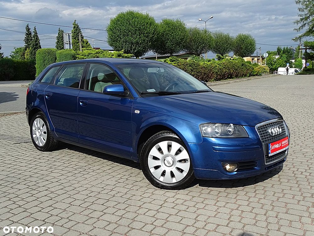 Audi A3 Sportback 1.9 TDI Ambiente - 2