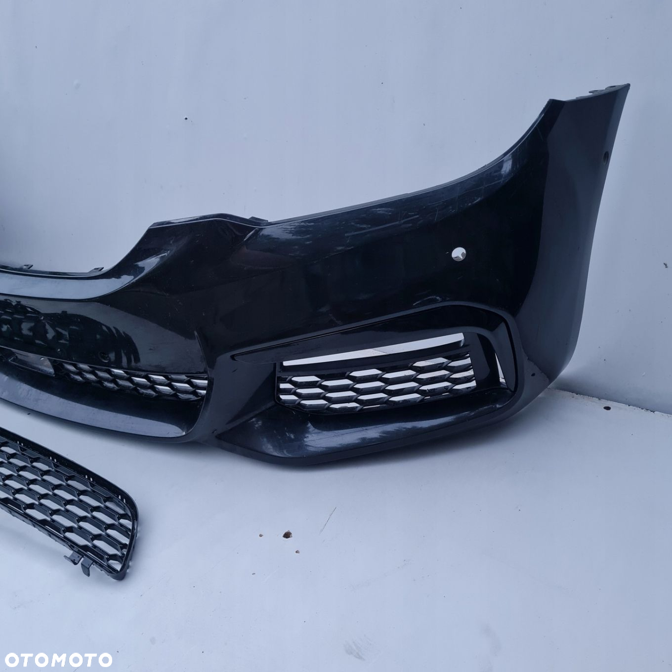 ZDERZAK PRZÓD BMW SERIA 5 G30 G31 M PAKIET - 4
