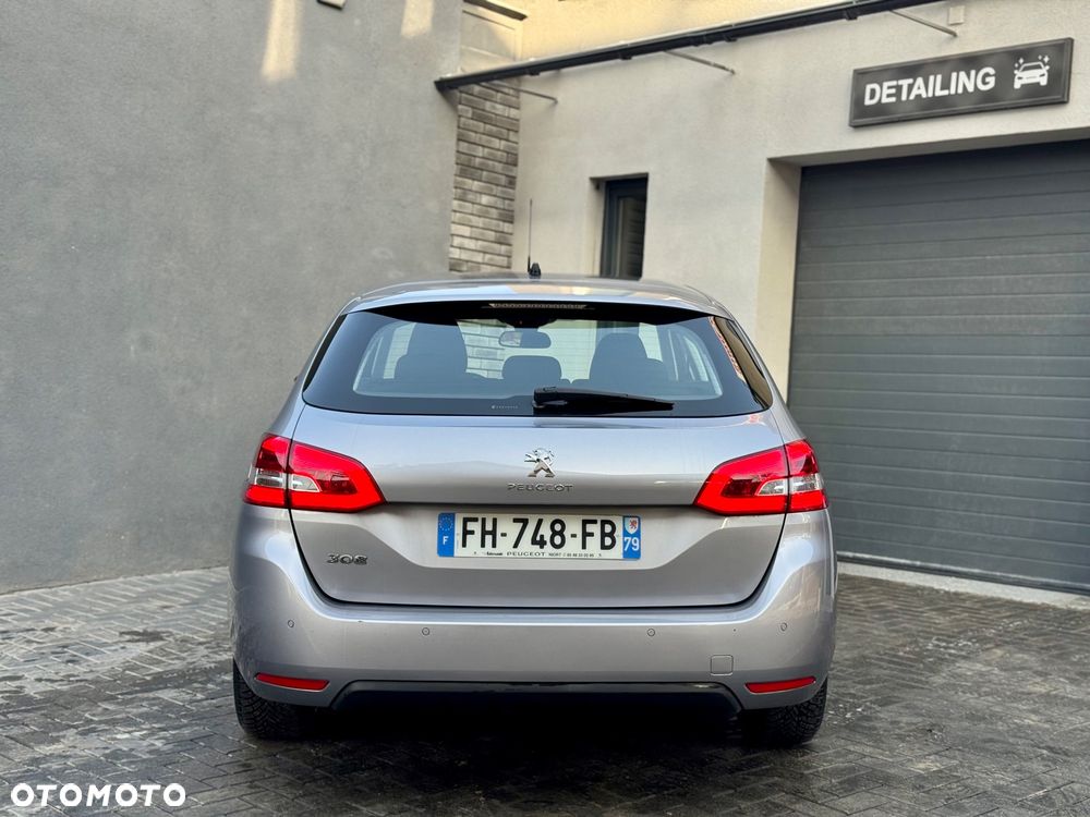 Peugeot 308 BlueHDi 130 EAT6 Stop & Start Active - 8