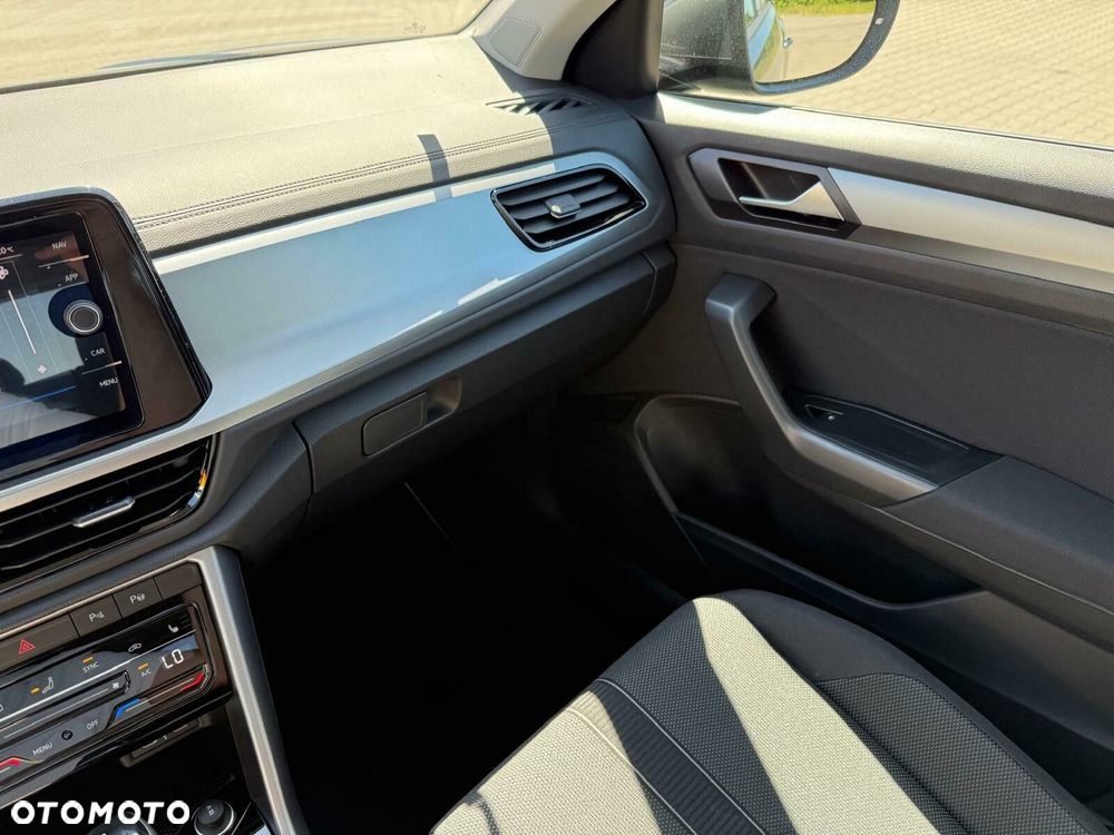 Volkswagen T-Roc 1.5 TSI Life Plus DSG - 29