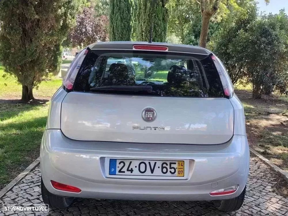 Fiat Punto 1.2 Lounge S&S - 11