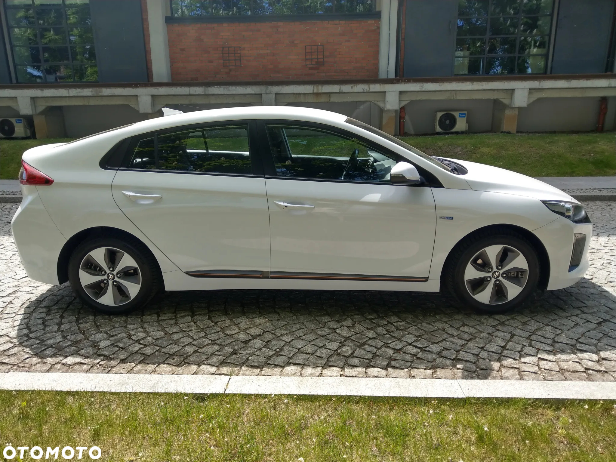 Hyundai IONIQ electric Premium - 14