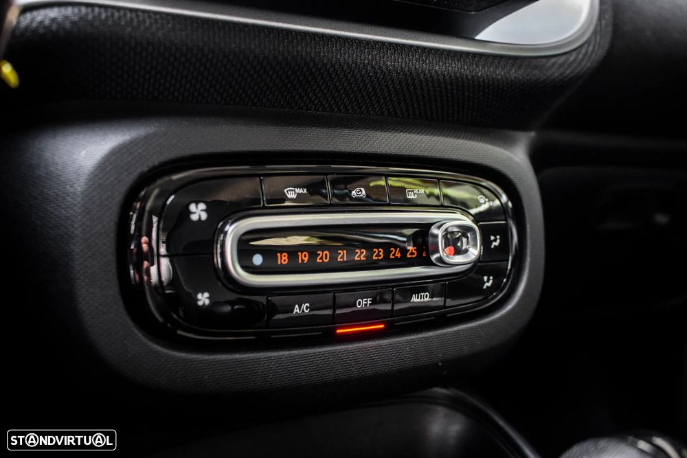 Smart ForFour EQ pulse - 21