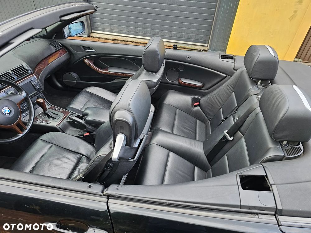 BMW 3 Series 2003 photo 3