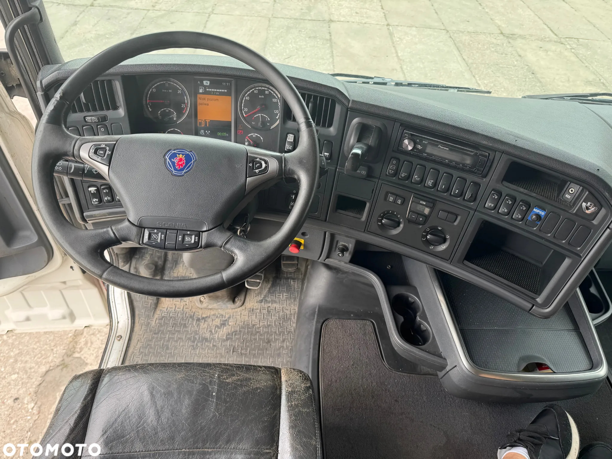 Scania R560 6X4 - 12