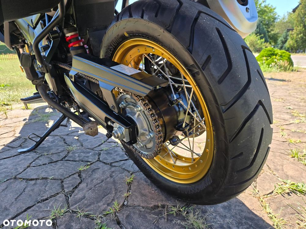 Suzuki V-STROM - 21