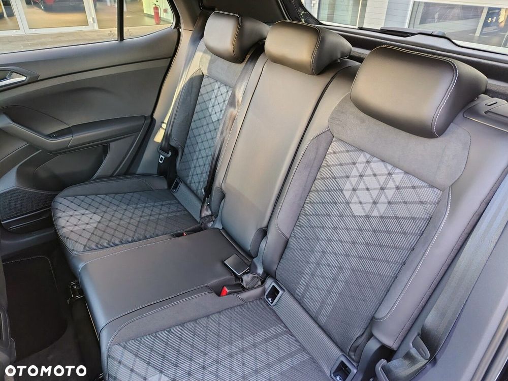 Volkswagen T-Cross - 21